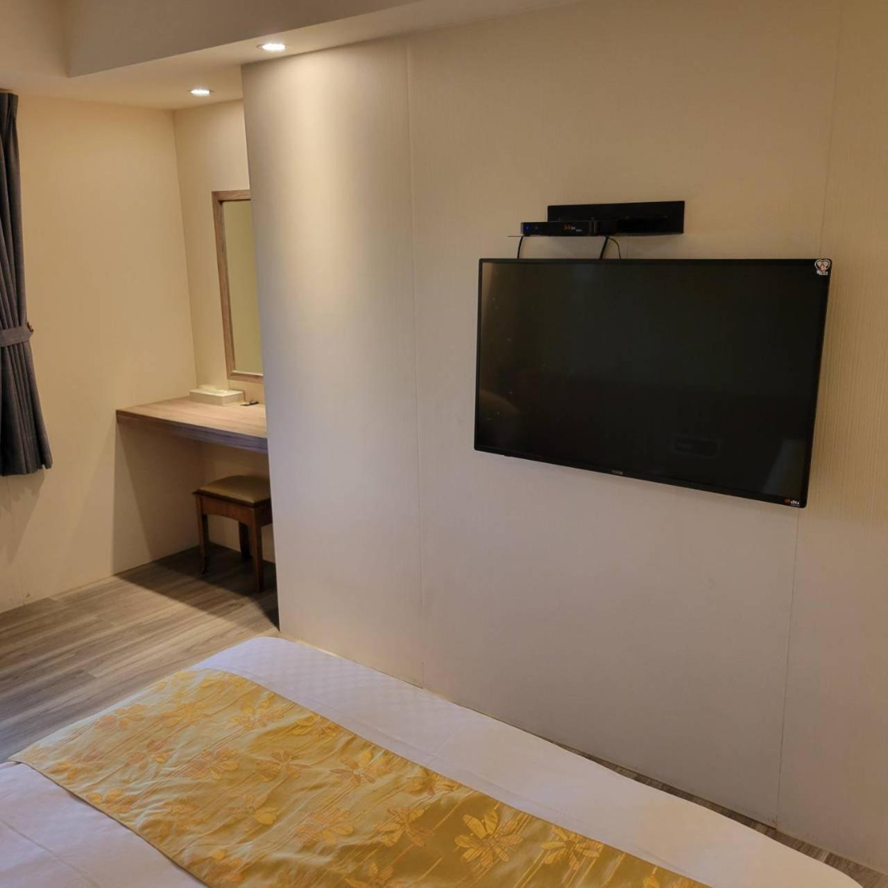 טאיפיי Attic Hotel מראה חיצוני תמונה