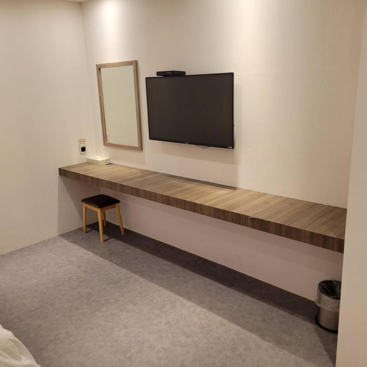 טאיפיי Attic Hotel מראה חיצוני תמונה