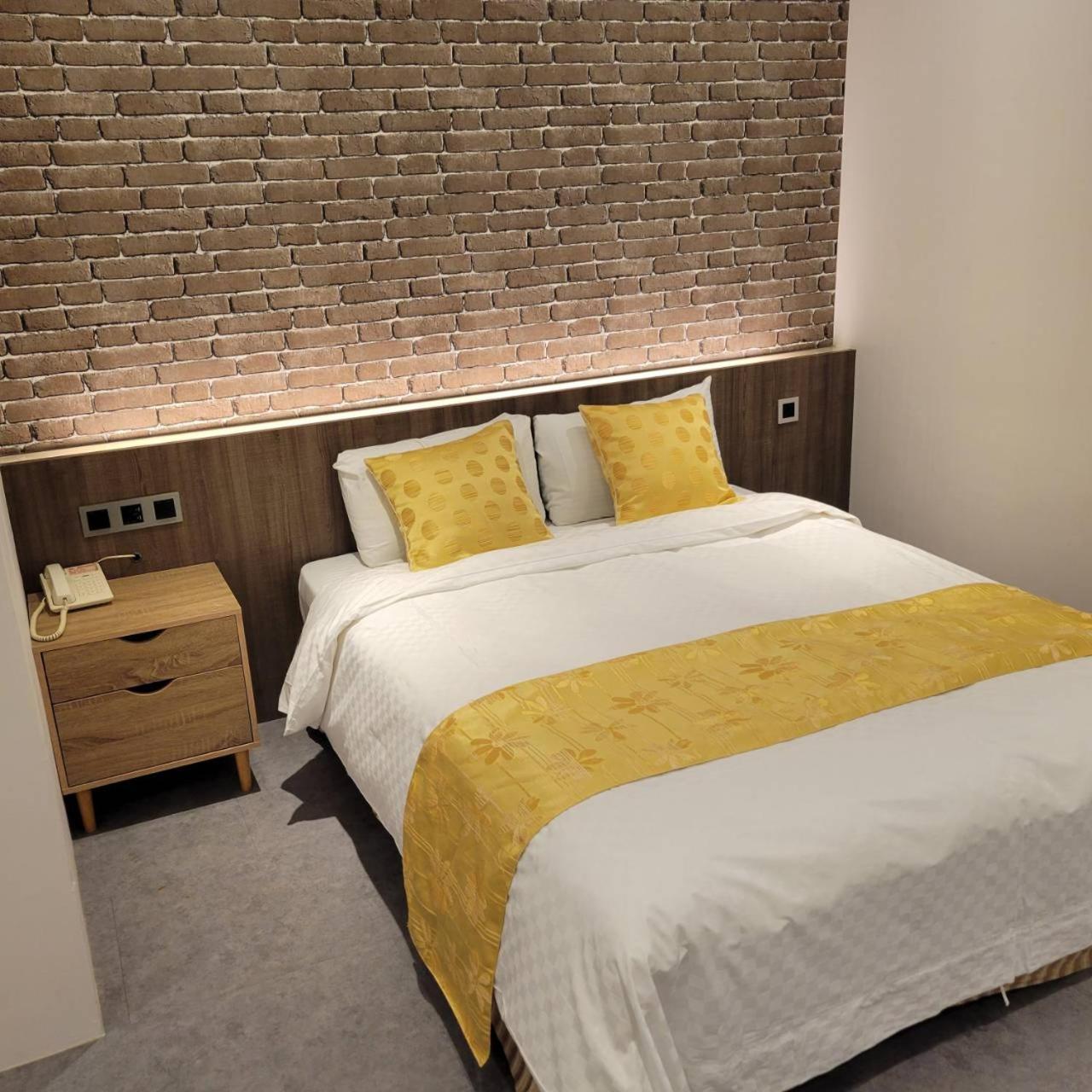 טאיפיי Attic Hotel מראה חיצוני תמונה